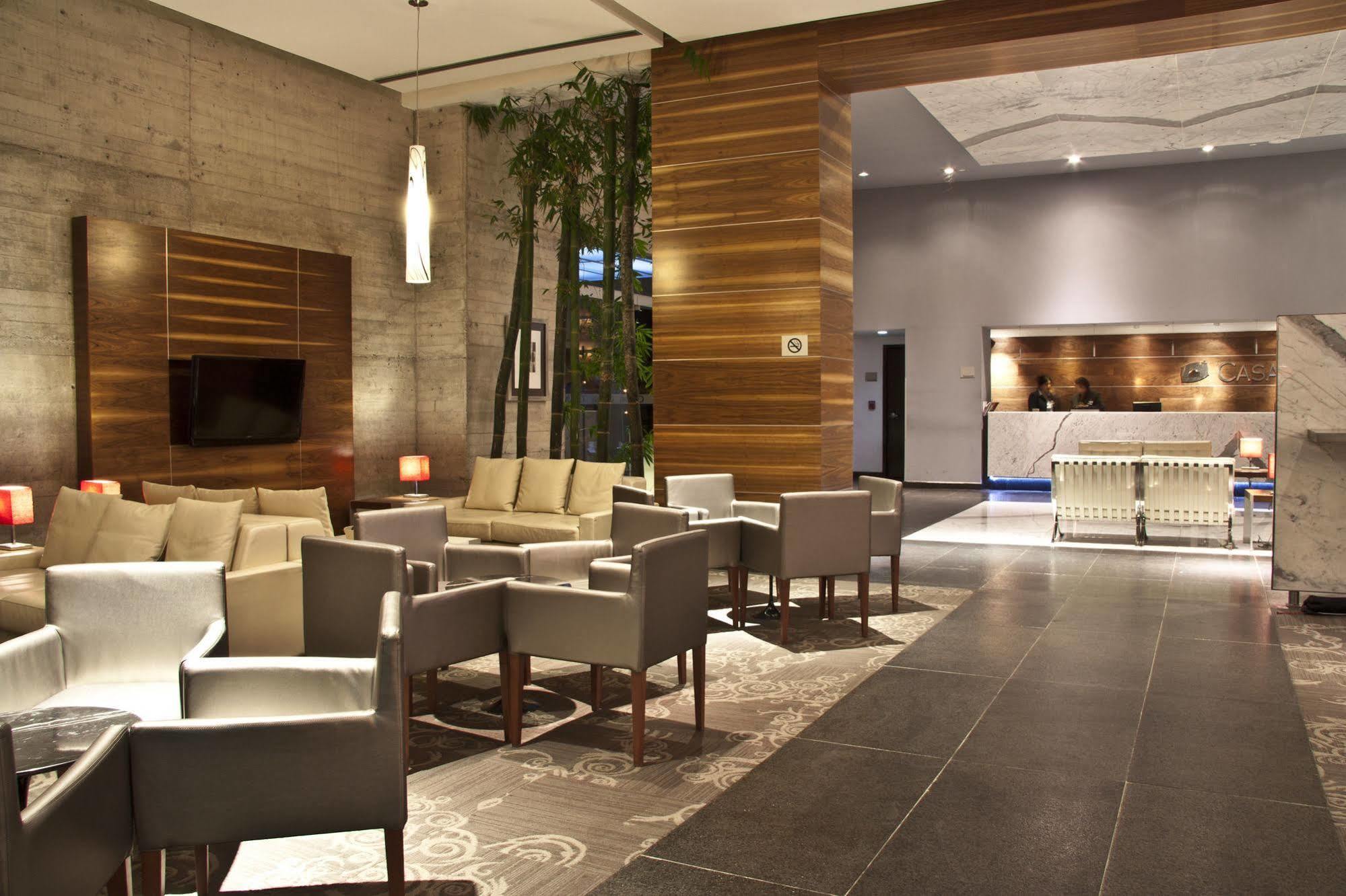 Casa Inn Premium Hotel Queretaro Miranda Zewnętrze zdjęcie The lounge at the airport